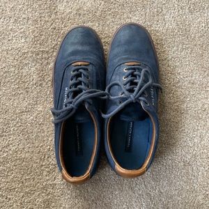 Tommy hilfiger  /blue shoes /Size 9